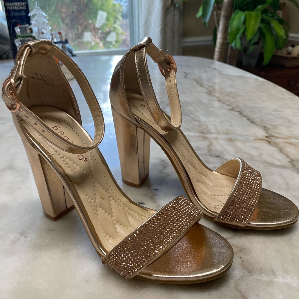 Rose Gold Glitter Heels - Perfect for New Years or Christmas - Picture 1 of 5